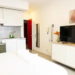 Daire Monolocale Con Terrazza E Cucina *