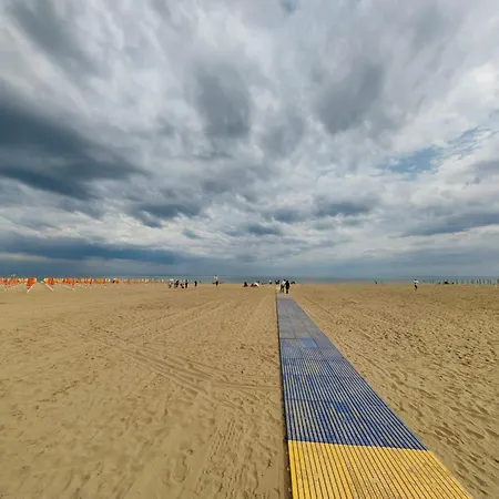 Monolocale Con Terrazza E Cucina Apartmán