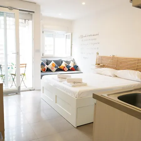 Monolocale Con Terrazza E Cucina * Lignano Sabbiadoro