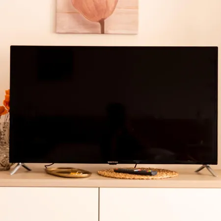 Monolocale Con Terrazza E Cucina Apartmán