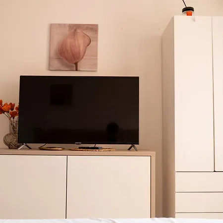 Monolocale Con Terrazza E Cucina Apartman *